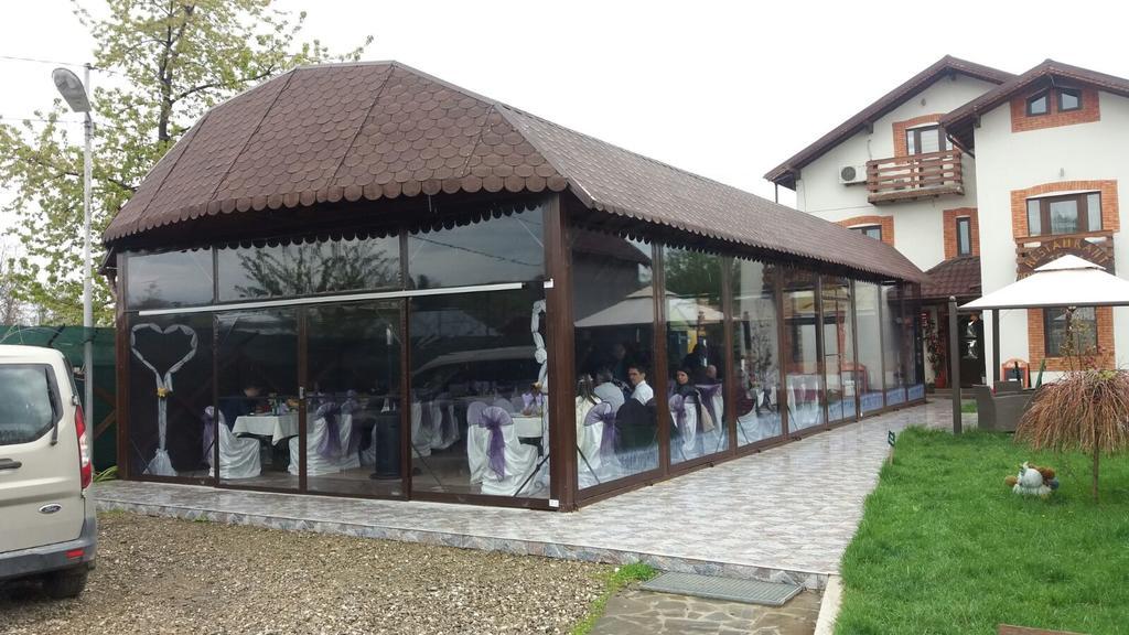 Pensiunea Dely_Cios Vălenii de Munte Εξωτερικό φωτογραφία